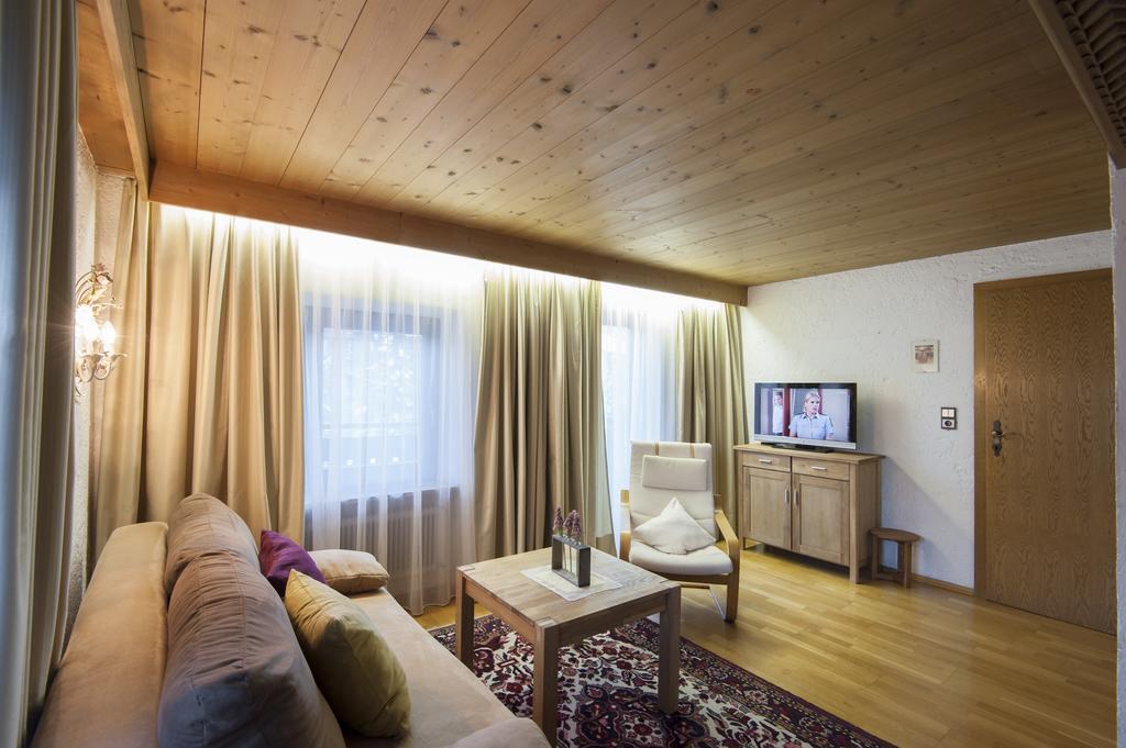 Haus Andreas Daire Seefeld in Tirol Oda fotoğraf